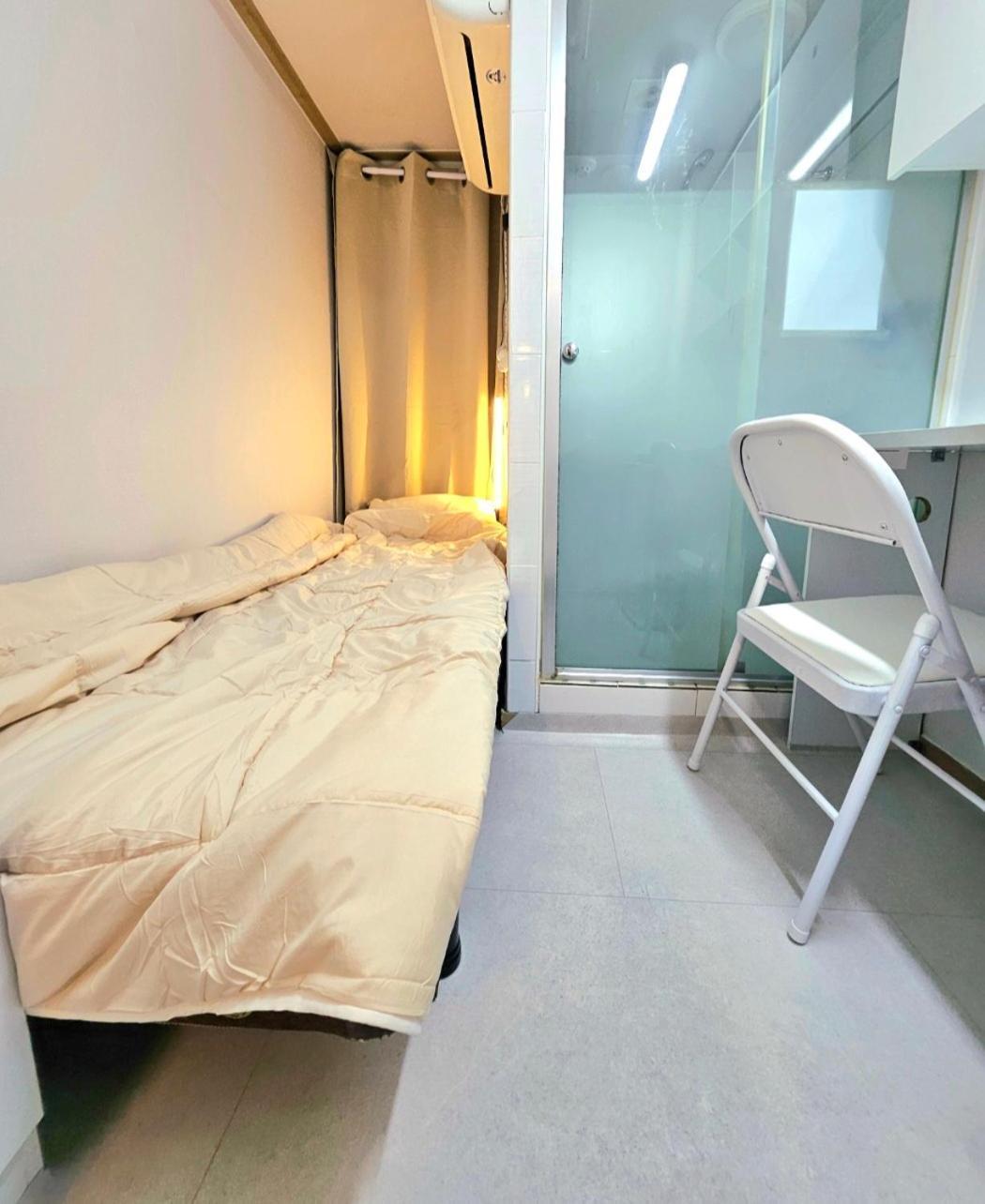 Hostel Ivy *